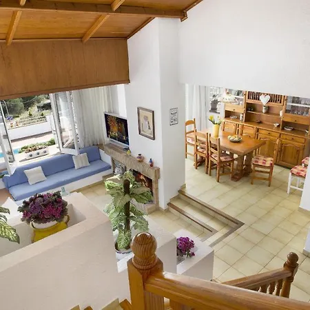 2nur - Villa Blanes